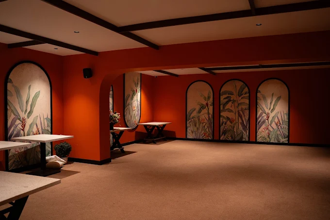 The private dining room, used for parties and corporate dinners